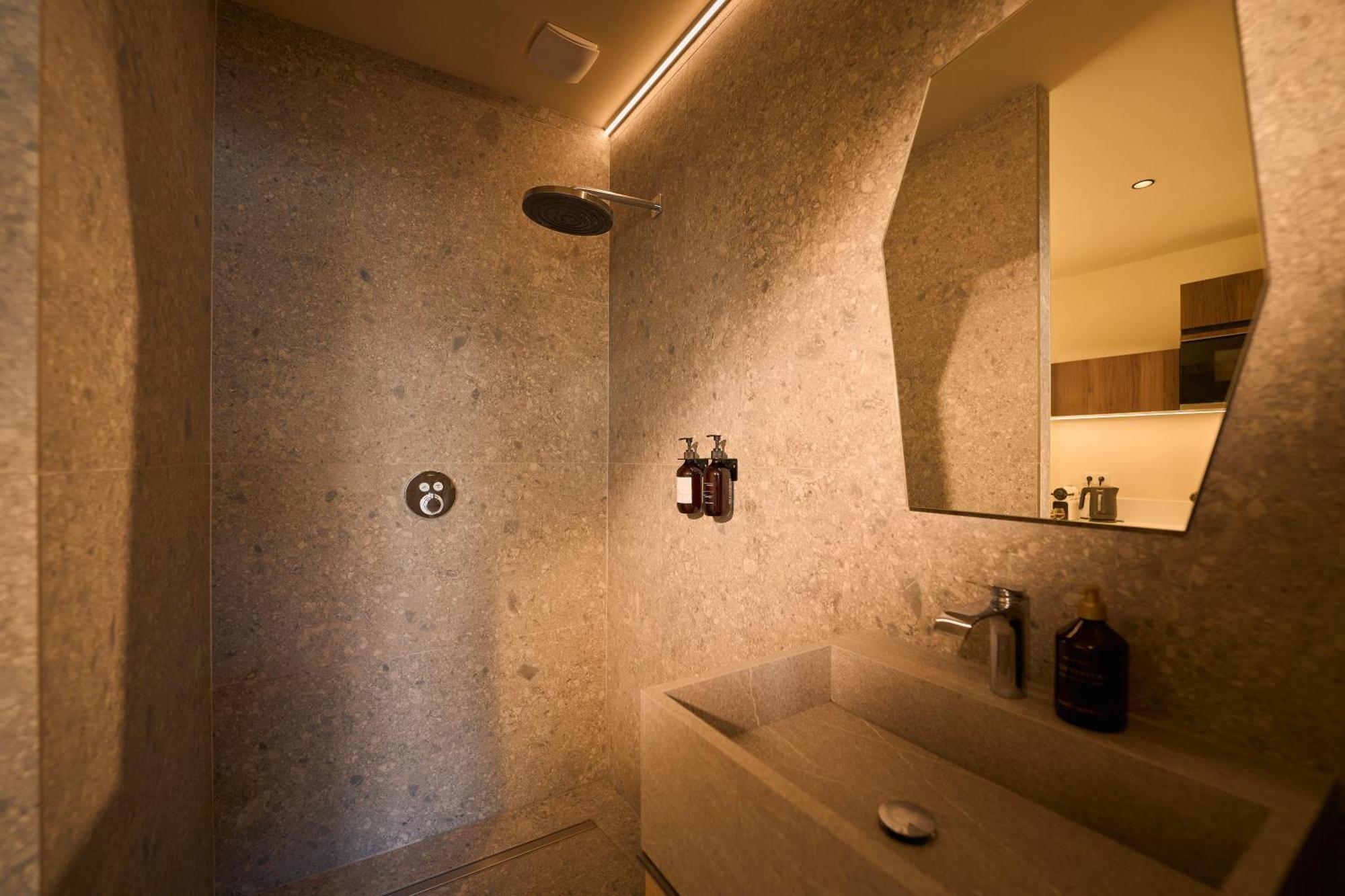 Suite Atypique - Jacuzzi Privatif En Centre Ville De Cognac Eksteriør bilde